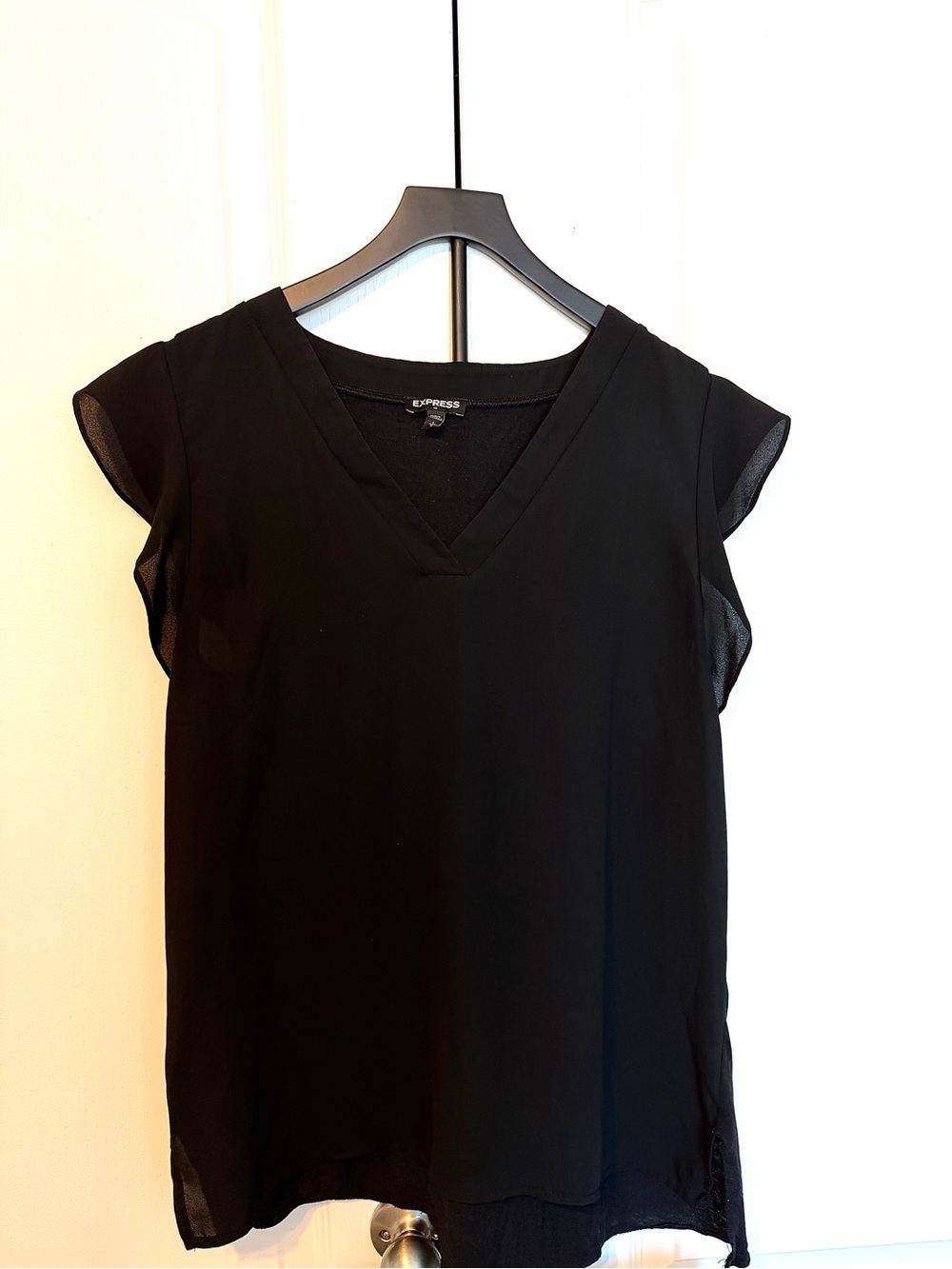 Express Black V-Neck Cap Sleeve Blouse
